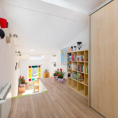 Spring Old Town Apartment Posen